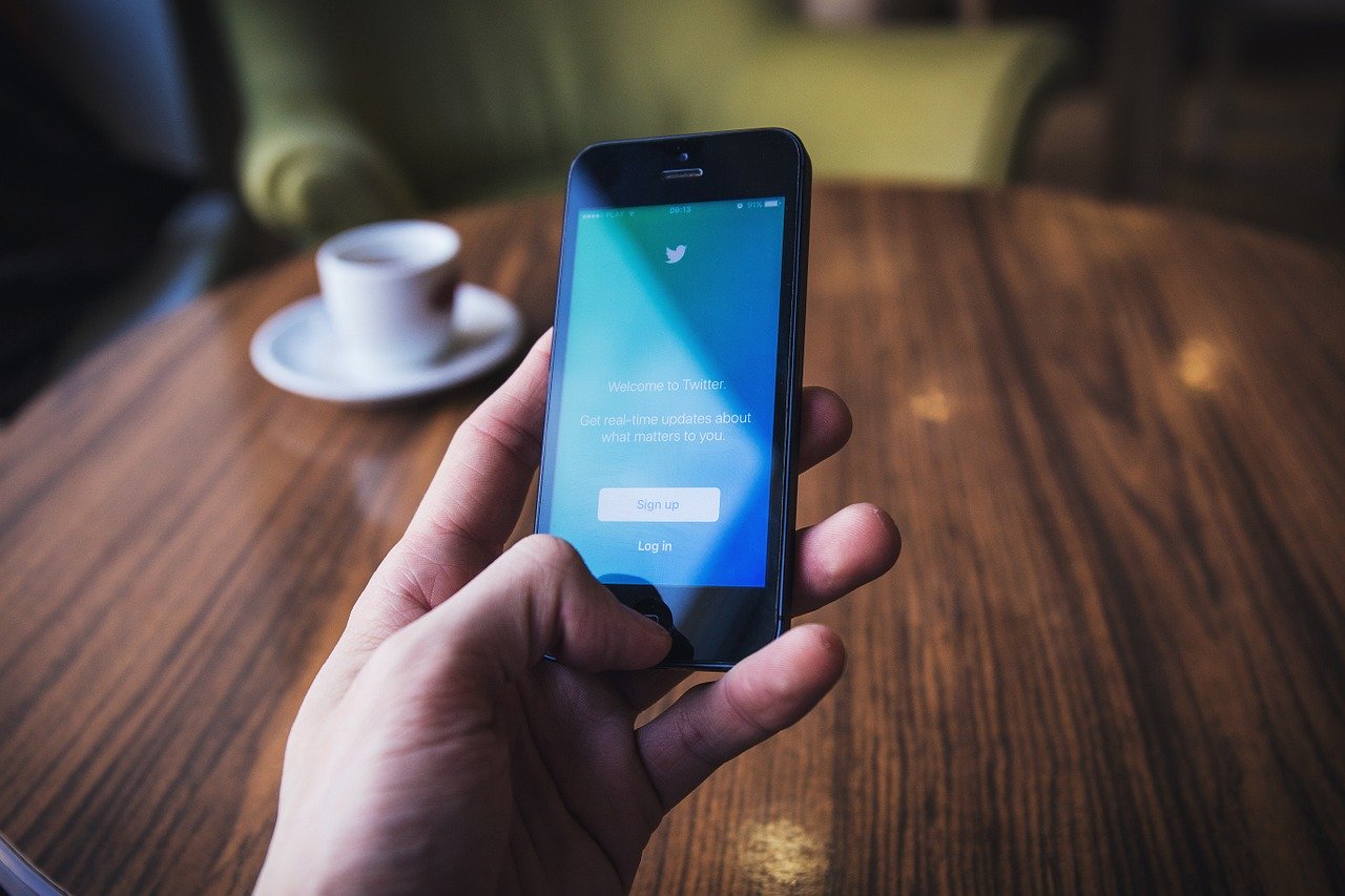 Twitter ツイッター の検索コマンドとは 効率的な検索方法を教えます Twitter ツイッター の検索コマンドとは 効率的な検索方法を教えます