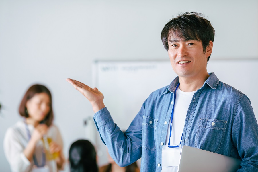 Webディレクターの作業フローは?
