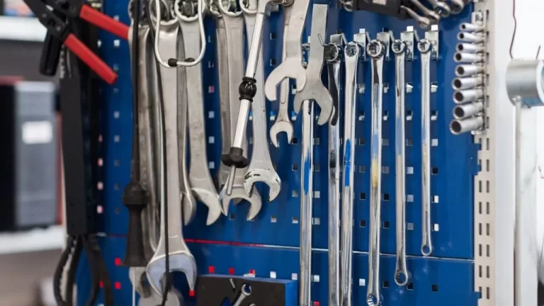 自動車整備工場の集客は小さく始めて着実に成果を積み上げるのイメージ