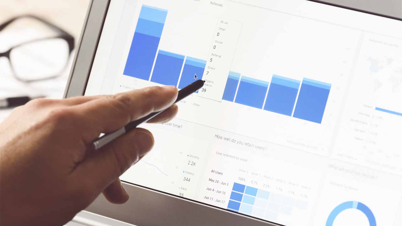 Google広告は運用代行を利用して効率化するイメージ